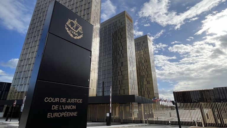 Palais_de_la_Cour_de_Justice_CJEU_March_2023_Sign,_Towers_C,B_and_A_and_the_Anneau_buiding-2.jpg